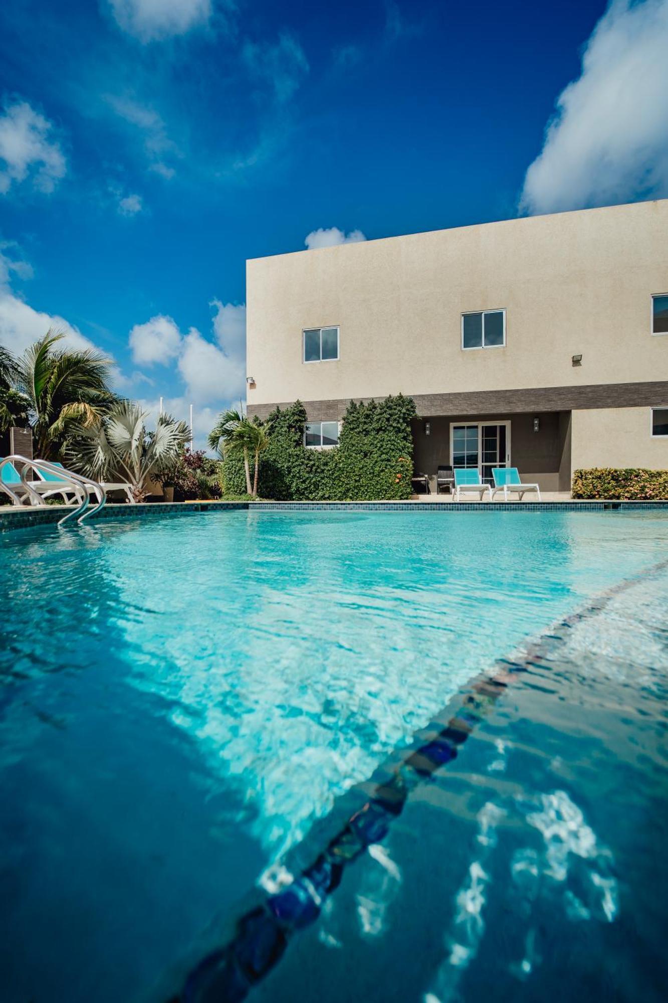 Hotel Rh Boutique Aruba Ораньєстад Екстер'єр фото